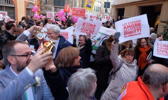 Genova, la manifestazione a favore delle unioni civili (foto - video)