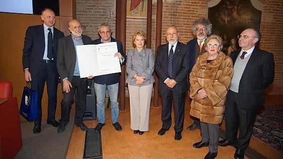 Alessandria, una lezione di Carlo Petrini su cibo e territorio al premio giornalistico "Marchiaro" 