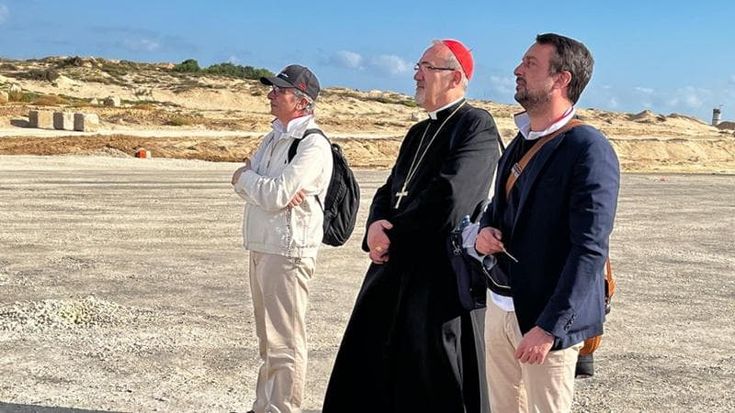 Il patriarca Pizzaballa rientra per la prima volta a Gaza dall’inizio della guerra: “Un papà che torna in famiglia”