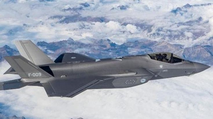 Armi, l’Olanda contro gli Usa: cracchiamo gli F35 per impedire che l’America blocchi il software