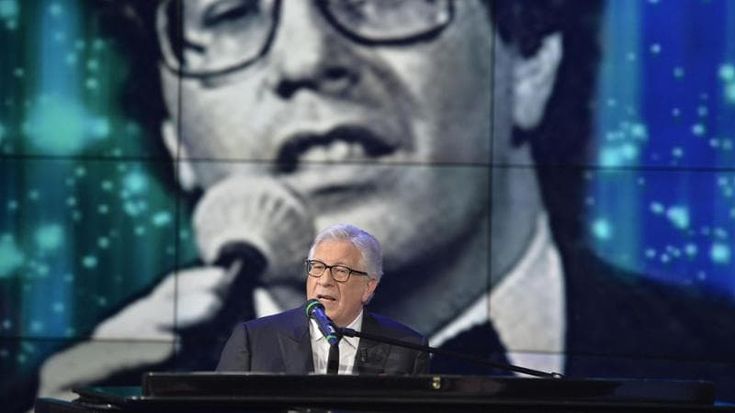 Peppino, l’ultima luna caprese: oggi i funerali nella sua isola. Renato Zero: “Sei stato un faro”