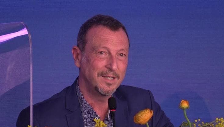 Sanremo 2022, Amadeus: "Onorati di avere Ornella Muti, signora del cinema italiano"