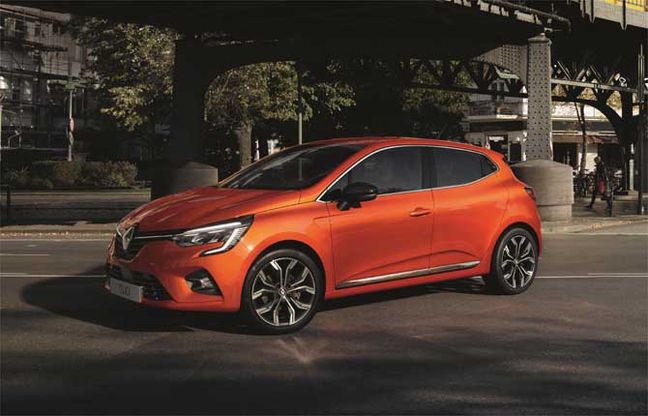 Nuova Renault Clio, l’esordio si avvicina