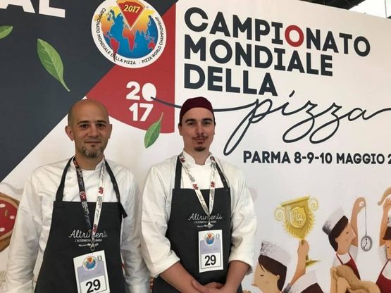 La pizza al capponmagro di Mele vince il terzo posto al campionato mondiale della pizza