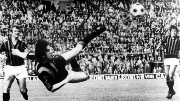 Roberto Boninsegna compie 80 anni: le rovesciate, il gol al Brasile, la lattina in testa, la carriera da attore