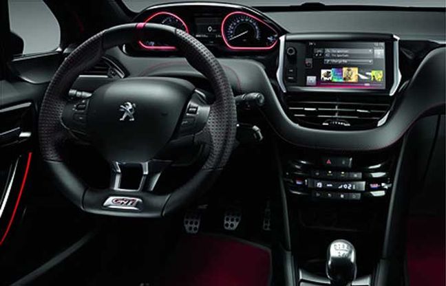 208 GTi by Peugeot Sport, performance a tutto campo