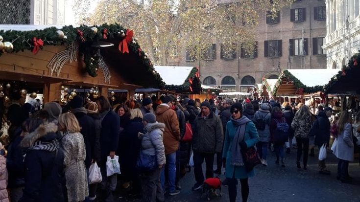 Il Villaggio di Natale francese torna fino all’8 dicembre in piazza Minghetti