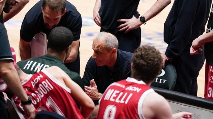 Finale scudetto, per l’Armani il match point con la spinta del Forum: si gioca gara 4 con la Virtus