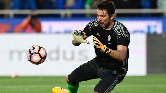 Juventus, Buffon: ''Volevo lasciare, Agnelli mi ha fatto ripensare. Monaco? Vale il Barcellona''