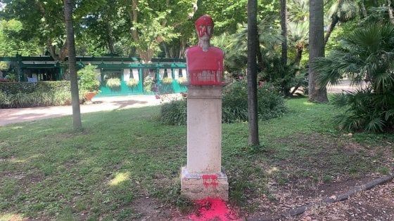 Roma, imbrattato busto di Baldissera al Pincio, via Amba Aradam diventa via George Floyd