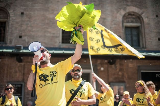 Gli ipovedenti in marcia da Bologna a Firenze sulla “Via degli Dei” 