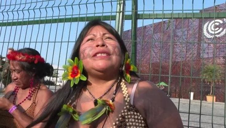 Cop30, leader indigena: "In Amazzonia c'è il fiume secco e sempre meno manioca, ci devono ascoltare"