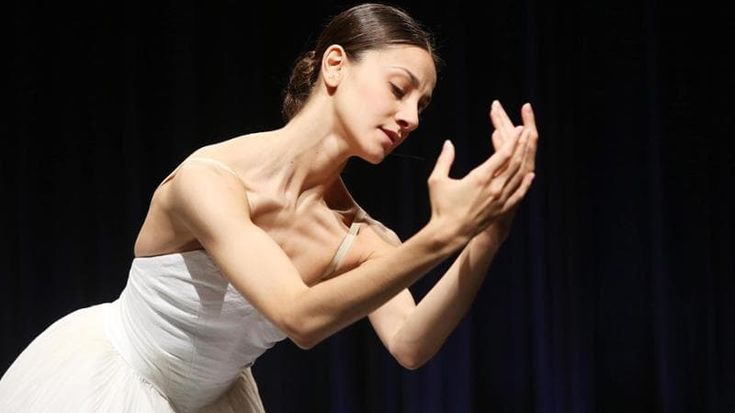 Nicoletta Manni nominata ètoile della Scala, i sindacati protestano: “Adeguarle anche ruolo e stipendio”