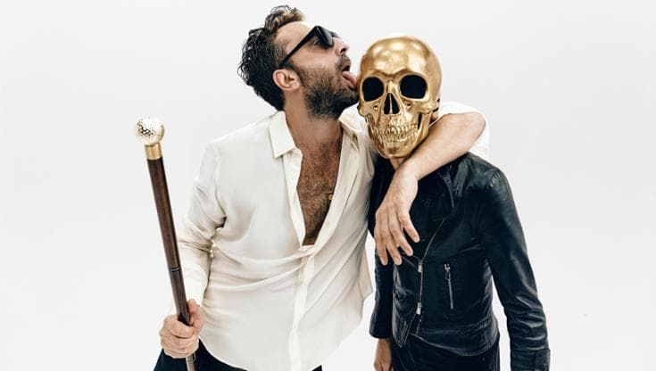 Cesare Cremonini lancia “Amateur” (scritto e suonato senza IA), poi nuovo tour che parte da Bologna