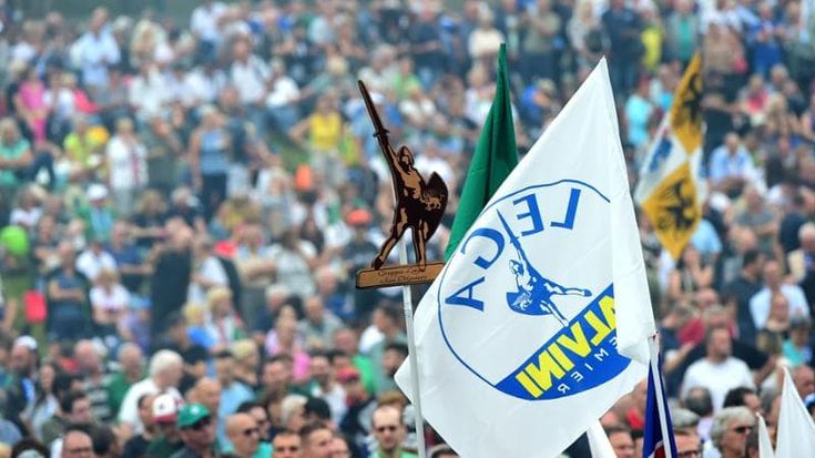 Mestre, rimossi manifesti “No moschea” dagli autobus. La Lega: “Andremo in tribunale”