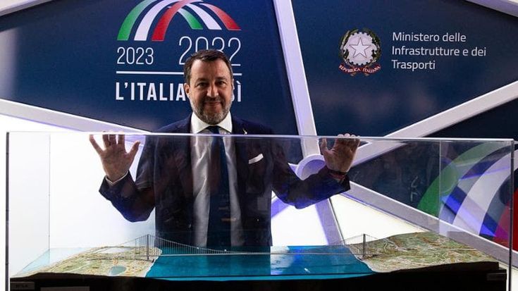 Ponte sullo Stretto, nuova infornata di assunzioni: in arrivo 100 dipendenti e 12 superconsulenti per rimettere in piedi il carrozzone costato 350 milioni