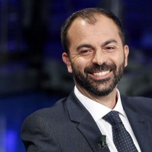 Il viceministro Fioramonti: "I comportamenti del rettore Novelli sono stati inaccettabili"