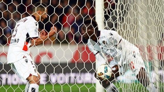 Francia, doppietta di Balotelli: il Nizza è secondo