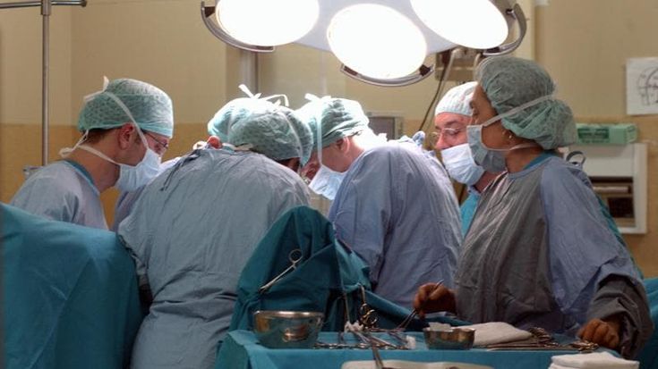 La sanità si ferma, sciopero dei medici: “I colleghi lasciano e non li sostituiscono”