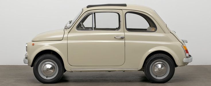 La Fiat 500  nella leggenda: è al Moma come opera d'arte