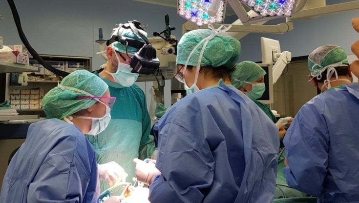 Torino, la realtà aumentata per guidare occhio e mano del chirurgo quando il tumore è nascosto