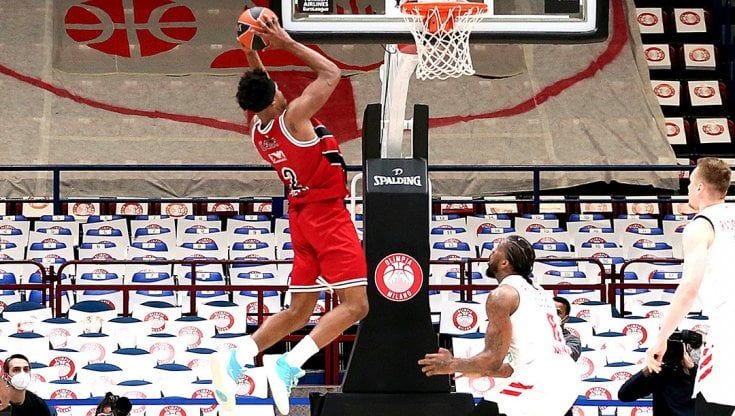 Basket, playoff Eurolega: Milano-Bayern Monaco 79-78, decisivo LeDay sulla sirena
