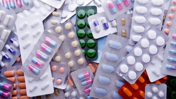 Estate tropicale, come conservare i farmaci