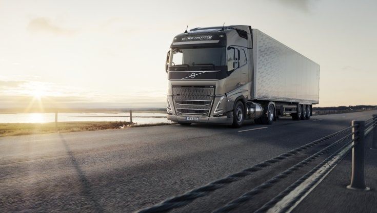 Benzina e gasolio addio, Volvo Trucks punta sul biogas. La nuova sfida per i trasporti