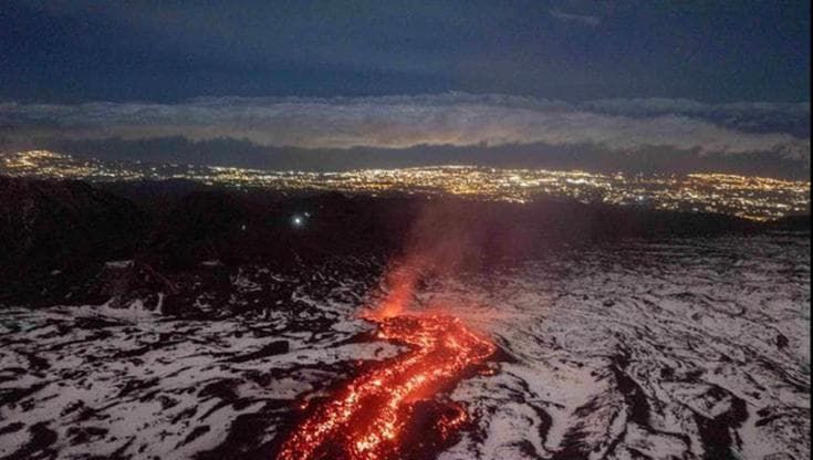 Etna, l’Ingv bacchetta il vulcanologo Behncke per le sue critiche: “Dichiarazioni personali”