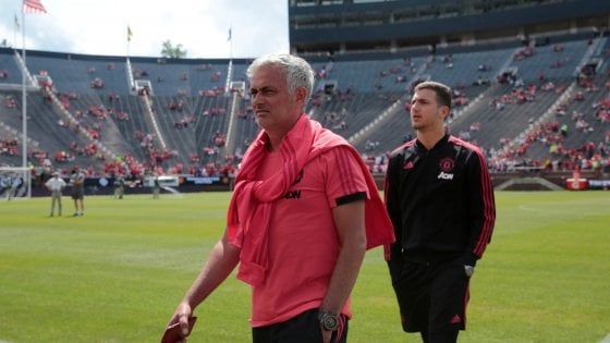 Manchester Utd, Mourinho: "Spero arrivi almeno un rinforzo. Icc? Non pagherei per vederla"