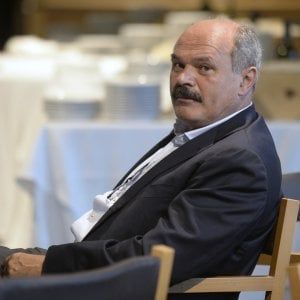 Eataly, Farinetti: "In Borsa non oltre il 33%. A fine mese cda sulla quotazione"