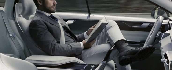 Guida autonoma, in cima ai desideri degli italiani