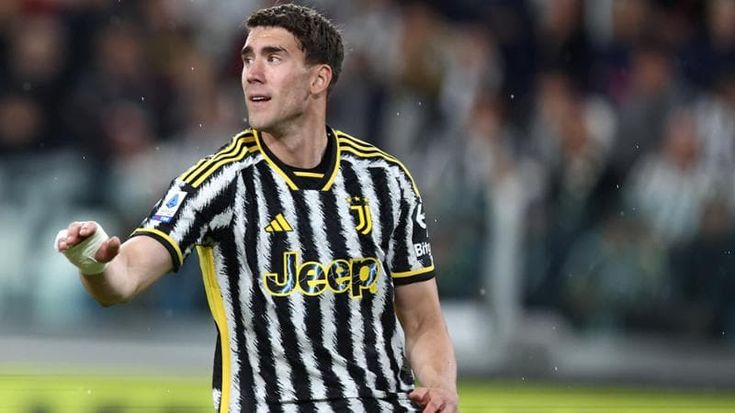 Juventus, Vlahovic vola in Germania: ma il mercato non c’entra