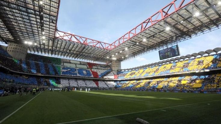Champions, in sospeso la finale del 2027 a San Siro
