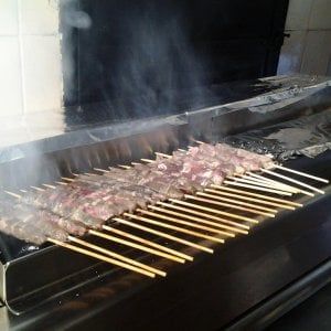 Sapori di pizza e grandi arrosticini in San Salvario