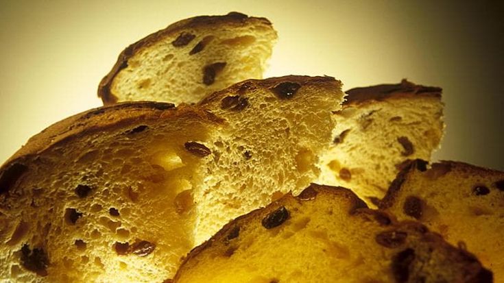 L’esilio amaro del panettone passato il Natale