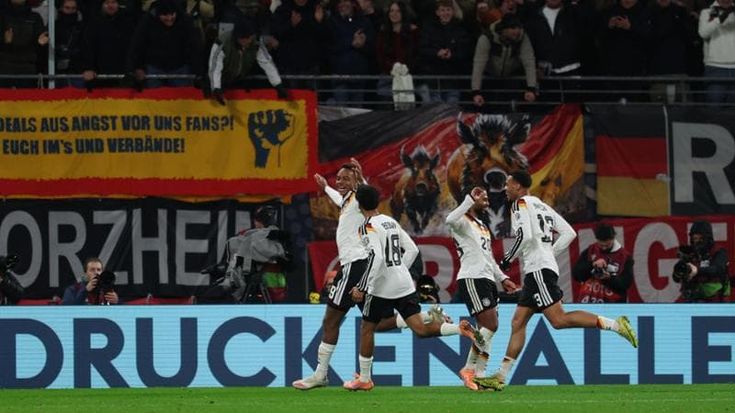 Germania ai Mondiali: Slovacchia travolta 6-0. Qualificata anche l’Olanda