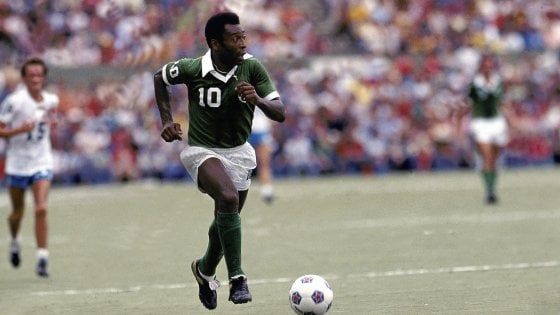 McAlister: «Io, la riserva che ha fatto sudare Pelé, e la sua maglia»