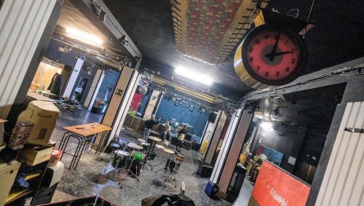 L’ultima festa, poi il silenzio: l’anno al buio de "I Candelai"