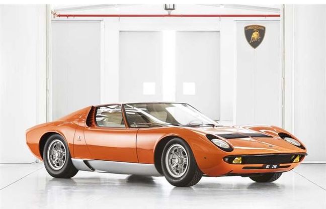 Lamborghini, autenticità garantita con Salesforce