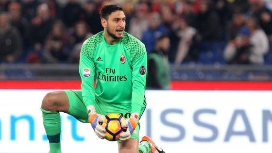 Raiola: ''Donnarumma merita una grande squadra, nessuno sa che Milan sarà''