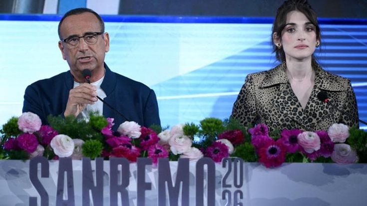 Ascolti in calo ma Conti sorride: “Sanremo è in salute, non ho nulla da rimproverarmi”