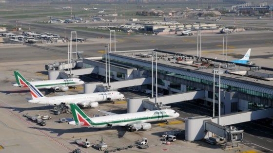 Riparato guasto a sistema informatico Alitalia a Fiumicino, traffico aereo torna verso la normalità