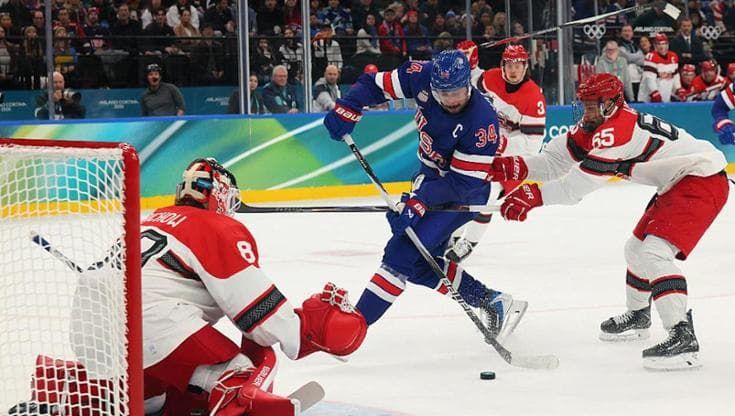 Olimpiadi: le più belle immagini degli "Ice Yanks", la nazionale di hockey Usa nel cuore di Trump