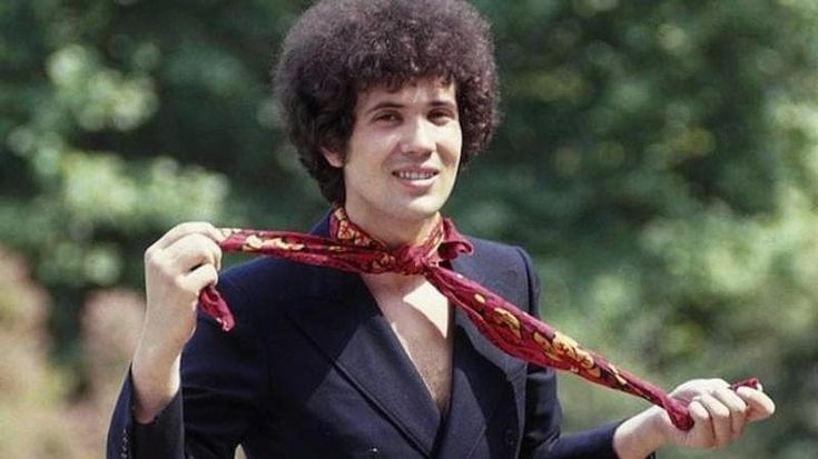 Quel gran genio di Lucio Battisti, il cantautore che ci parla ancora