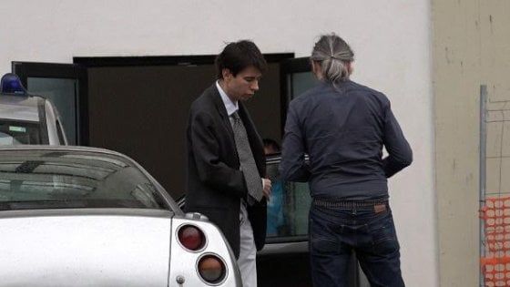Obbligo di minigonna per le aspiranti pm, l'ex giudice Bellomo nega: "Sms dimostrano che le ragazze mentono"