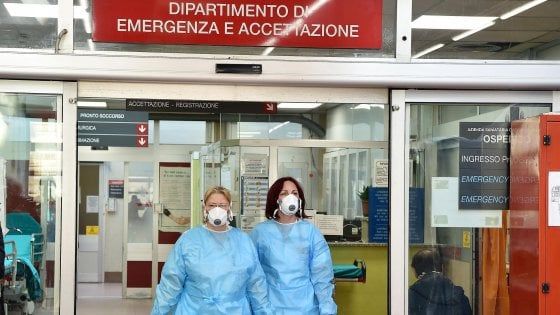 Coronavirus, in Piemonte casi in aumento (+176) ma il ritmo sembra rallentare. Altri 14 morti