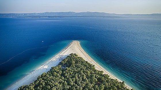 Il nuovo turismo di lusso: tra ricerca della felicità, wellness ed esperienze 