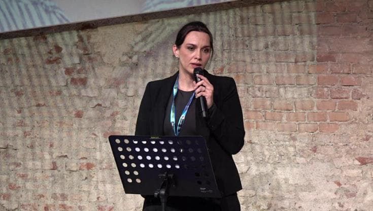 "Aver cura del Noi", filosofia della responsabilità in tempo di crisi ecologica con Maura Gancitano