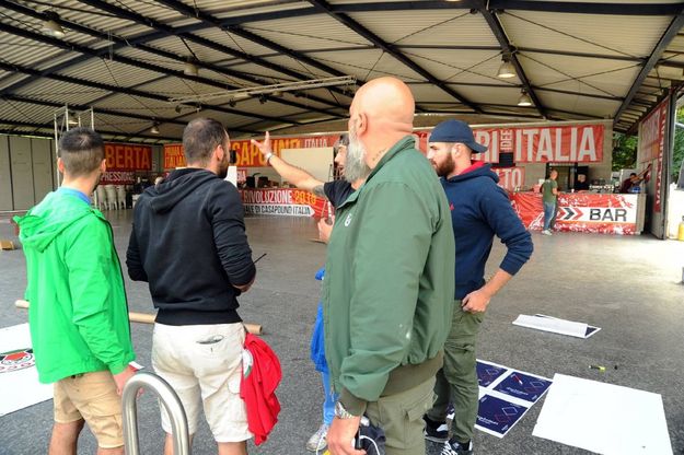 CasaPound sfida i divieti e prepara il raduno nel Milanese